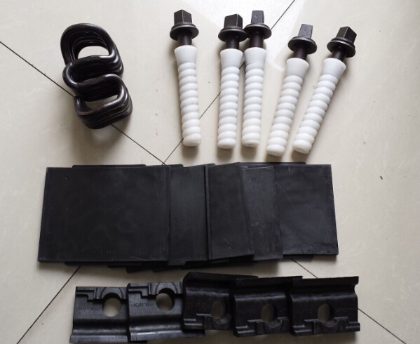 酸化物の鉄道44のための黒い柵の留め具システム- 48HRC硬度